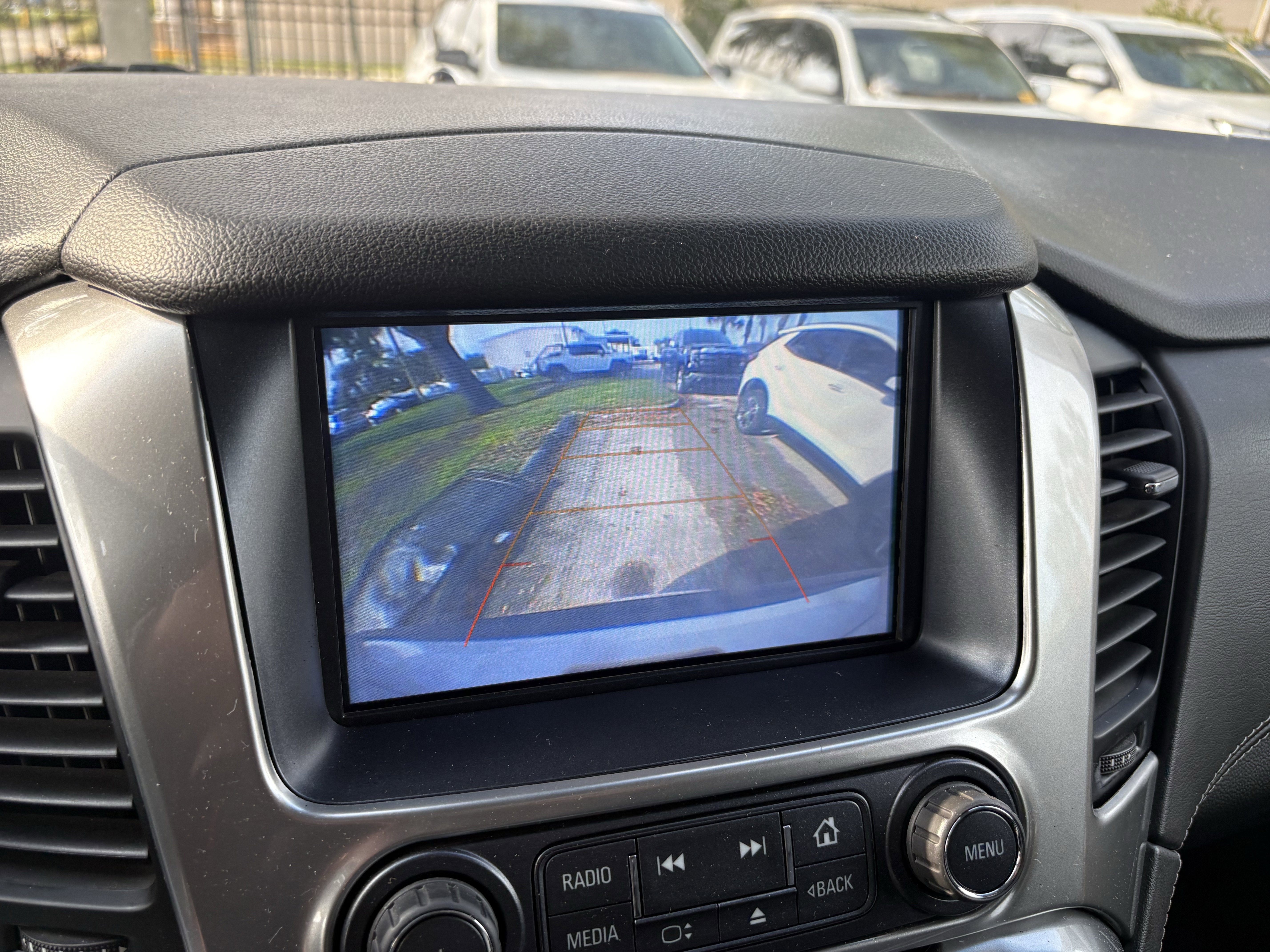 Used 2019 Chevrolet Suburban LT image 10