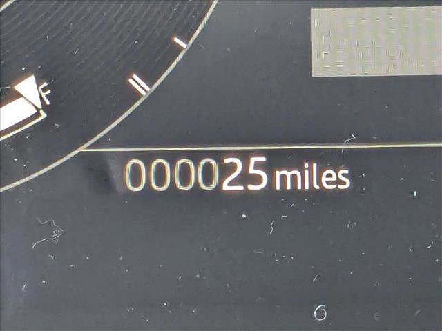 New 2026 Land Rover Discovery S image 11