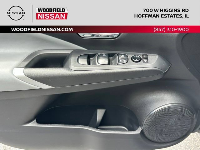 Certified 2023 Nissan Kicks SR w/ SR Premium Package FWD image 19