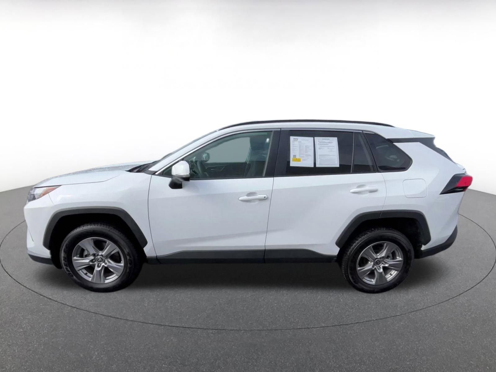 Used 2025 Toyota RAV4 XLE w/ Weather Package image 8