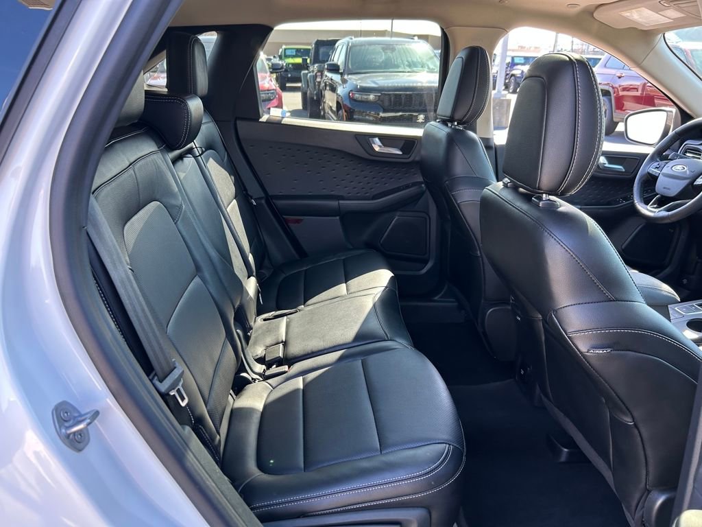 Used 2020 Ford Escape Titanium w/ Titanium Premium Package 2.0 image 26