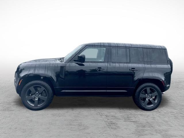 Certified 2025 Land Rover Defender 110 X-Dynamic SE AWD/4WD image 8