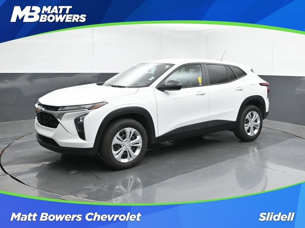 Used 2025 Chevrolet Trax LS