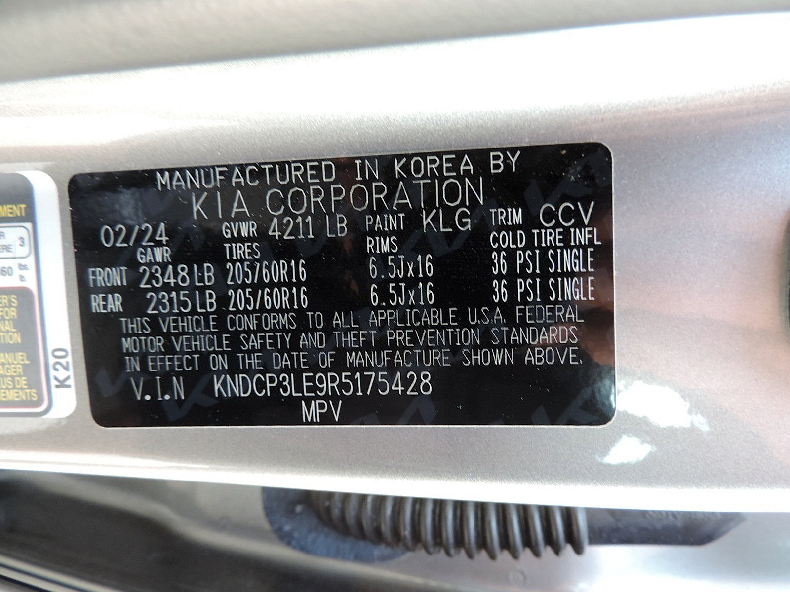 Used 2024 Kia Niro LX FWD image 18