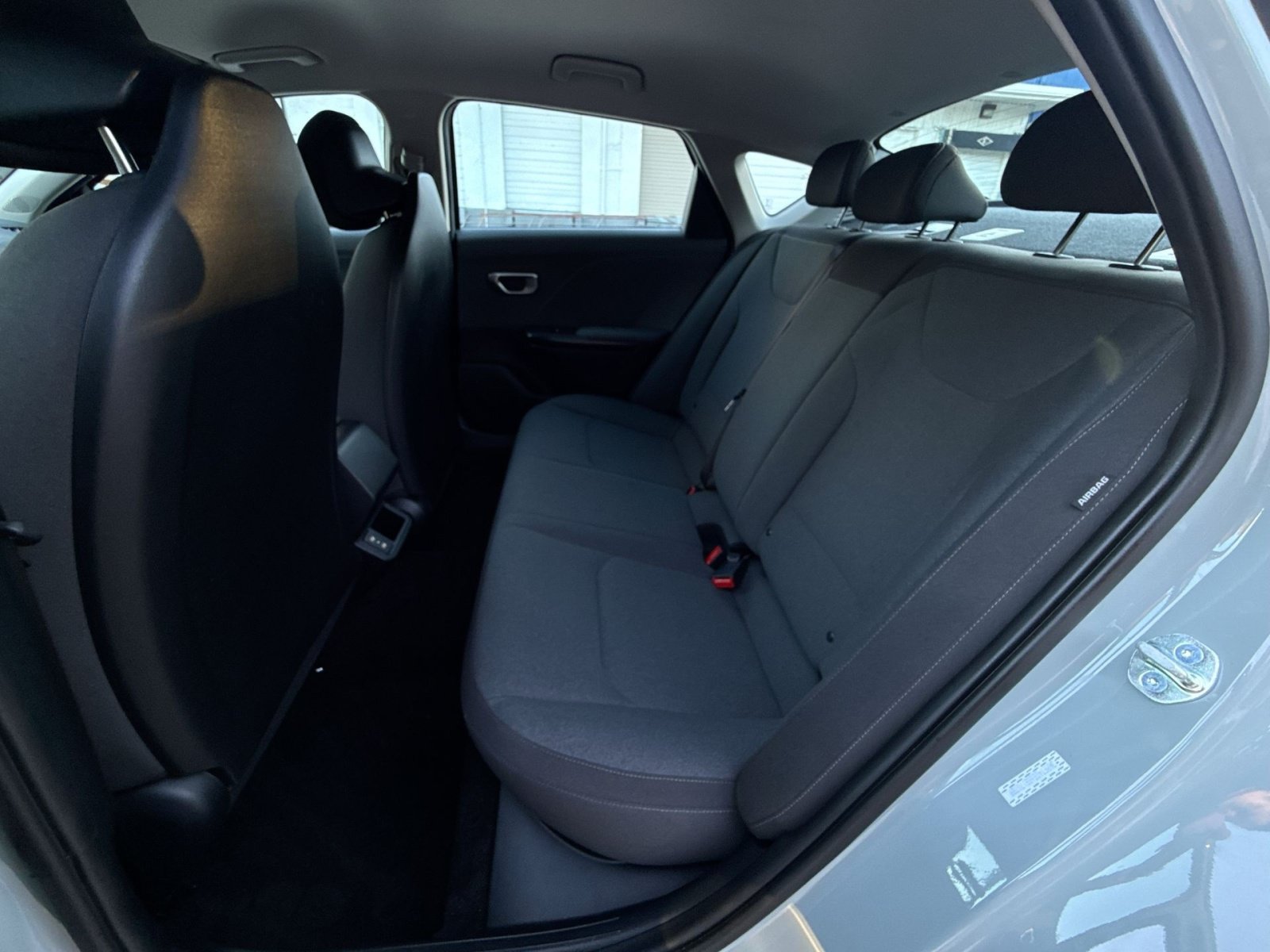 Used 2025 Kia K4 FWD image 29