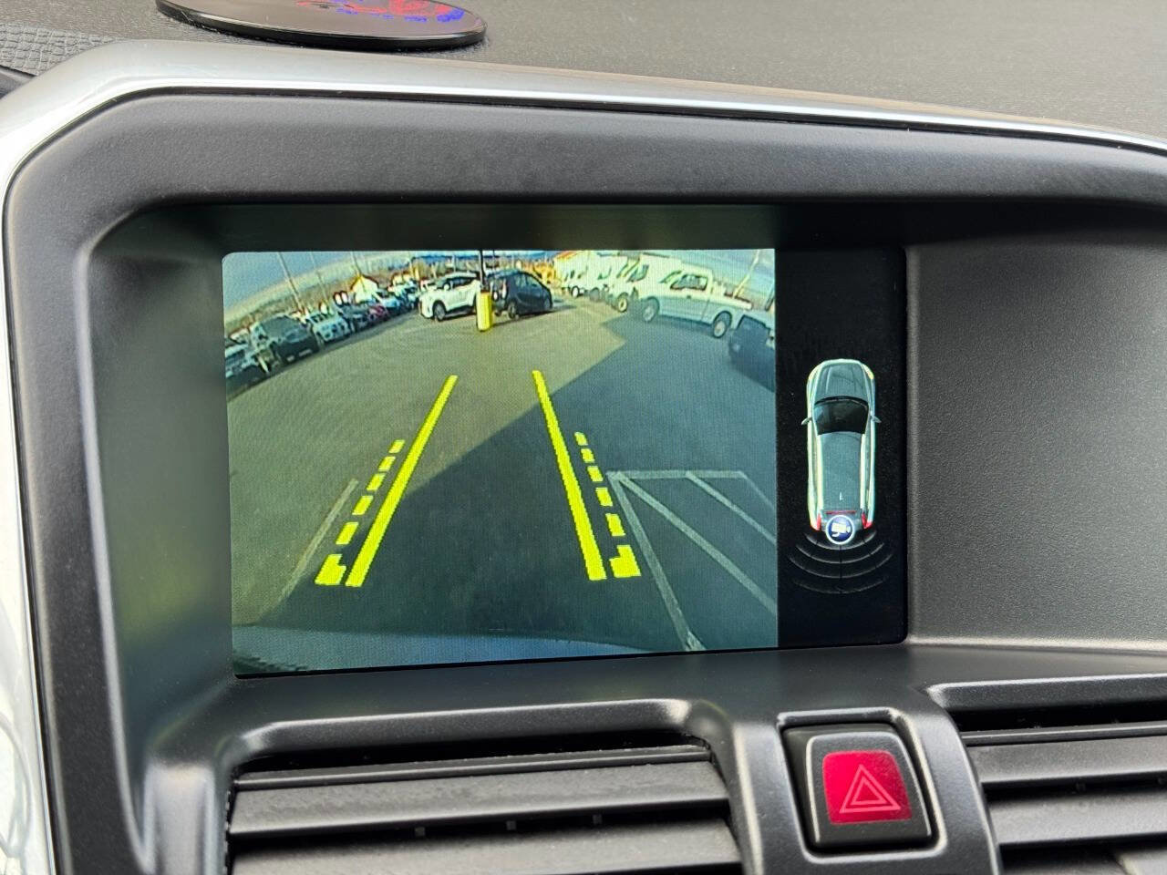 Used 2017 Volvo XC60 T5 Inscription image 17