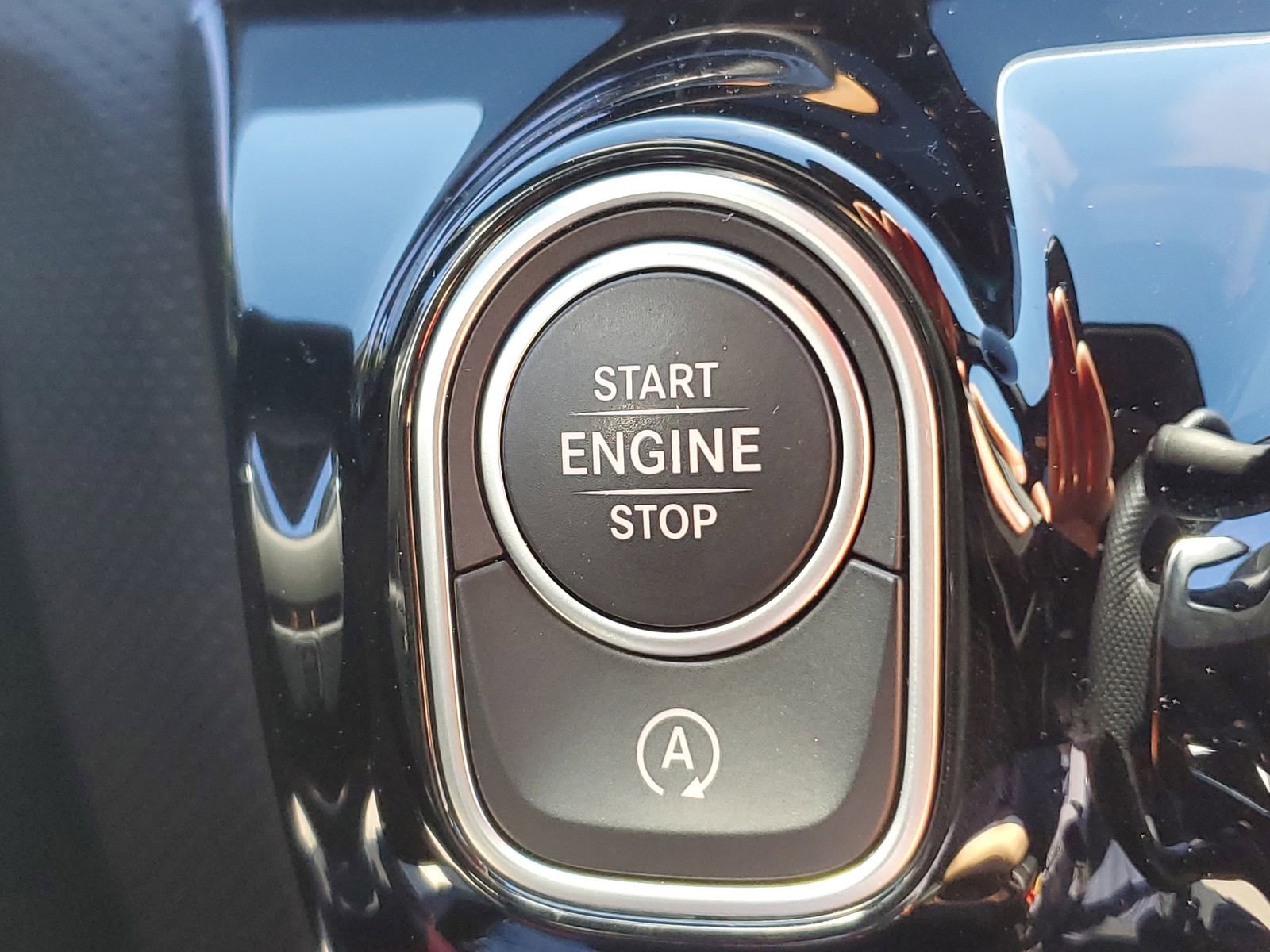 Used 2025 Mercedes-Benz CLA 35 AMG 4MATIC image 27