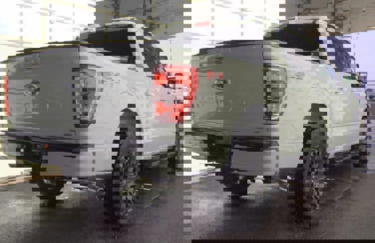 Used 2023 Ford F150 XLT w/ Equipment Group 302A High image 3