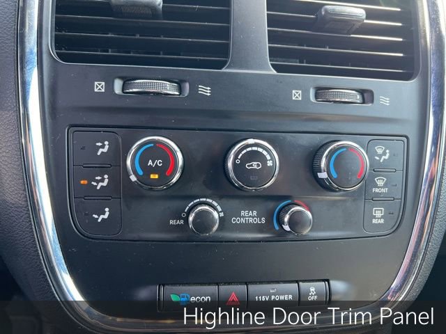 Used 2016 Dodge Grand Caravan SE image 19