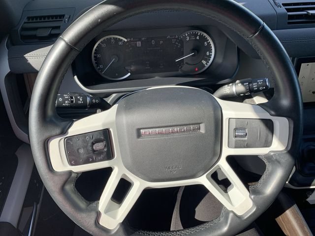 Used 2023 Land Rover Defender 110 SE AWD/4WD image 19