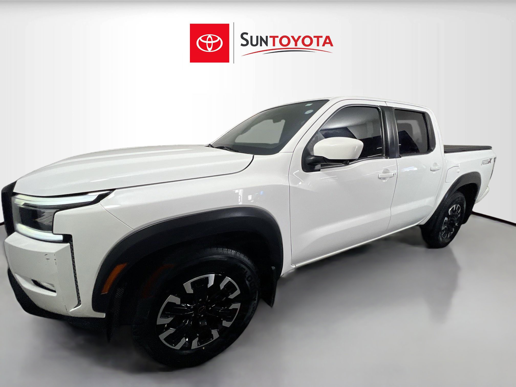 Used 2022 Nissan Frontier Pro-X image 9