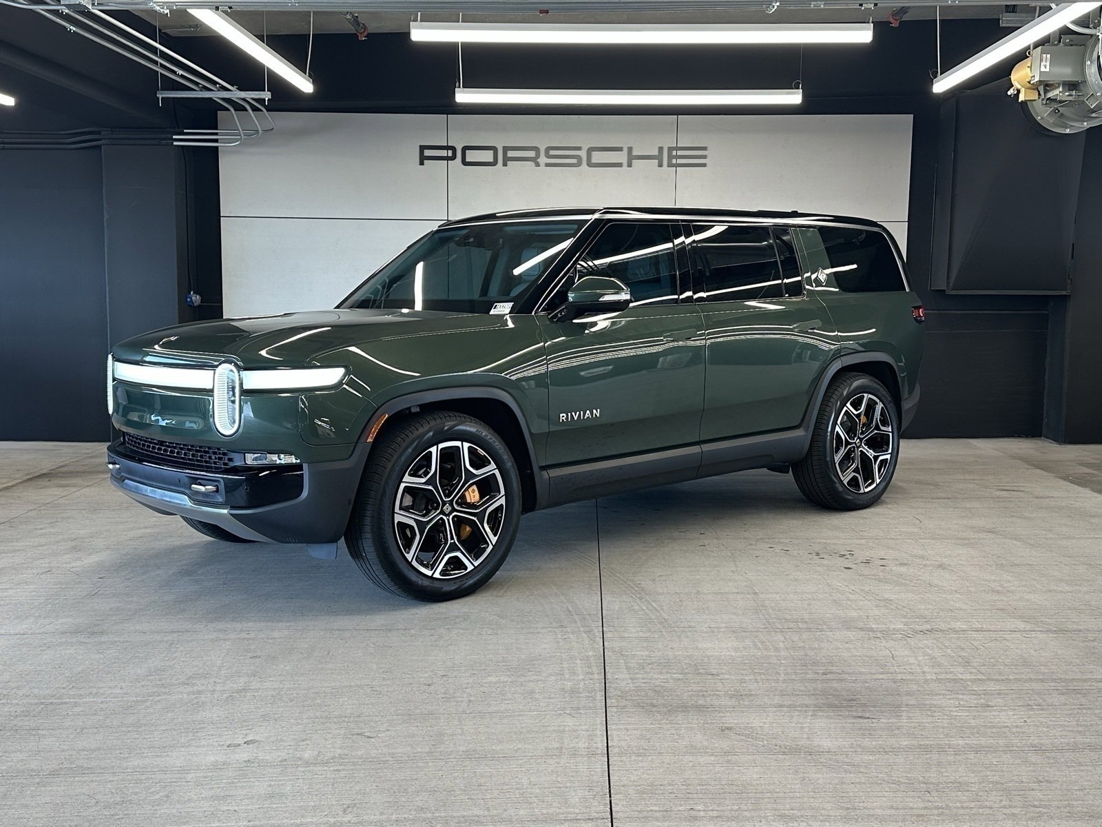 Used 2023 Rivian R1S Adventure