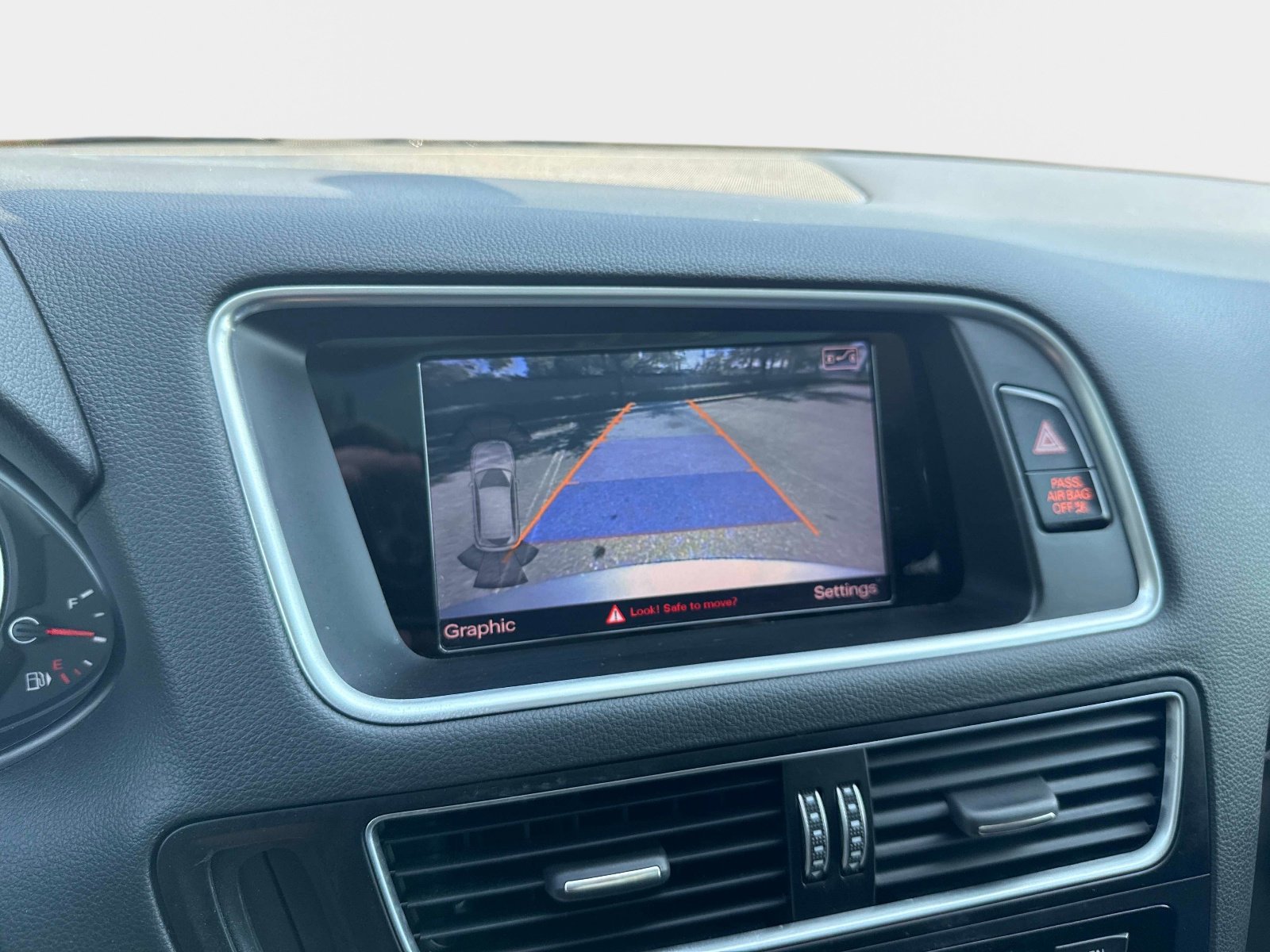 Used 2016 Audi Q5 2.0T Premium Plus w/ Technology Package image 24