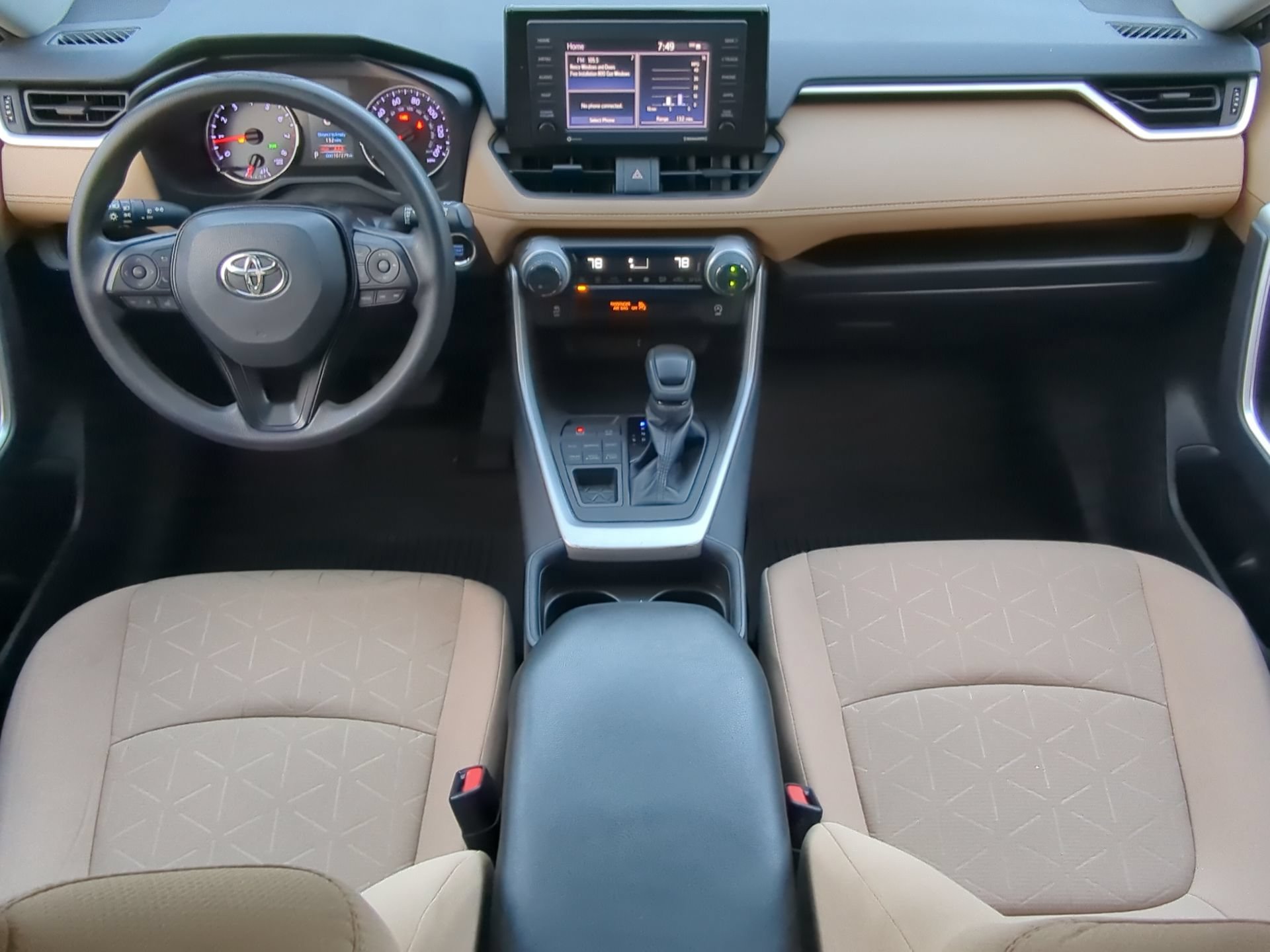 Used 2021 Toyota RAV4 XLE AWD/4WD image 49