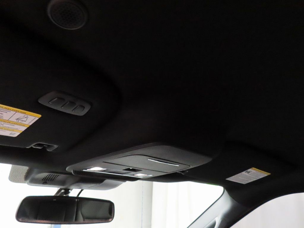 Used 2025 Ford F150 Lariat AWD/4WD image 28