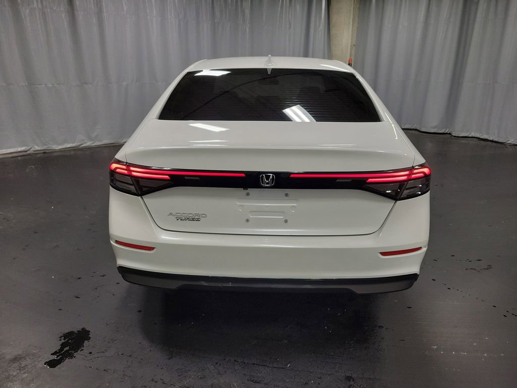 Used 2023 Honda Accord EX image 7