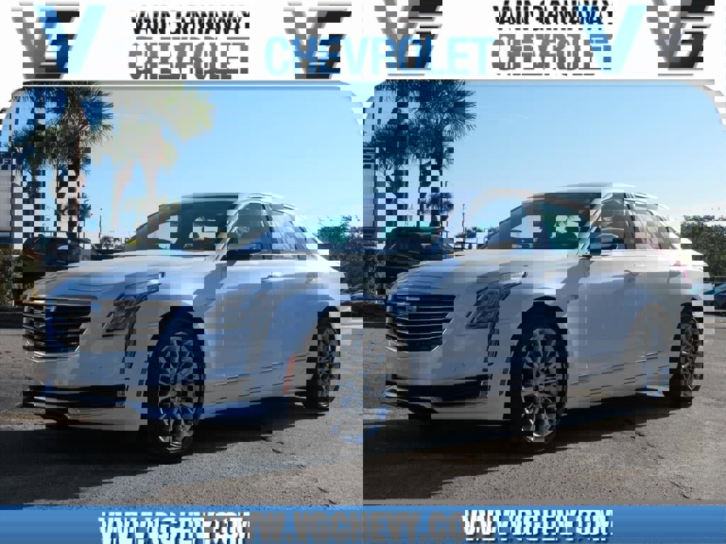 Used 2017 Cadillac CT6 Luxury image 1