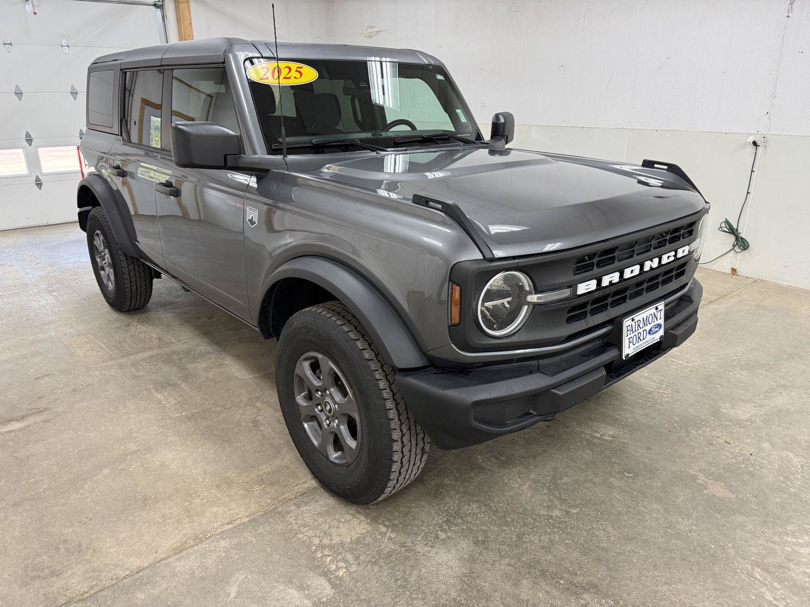 Used 2025 Ford Bronco Big Bend AWD/4WD image 2