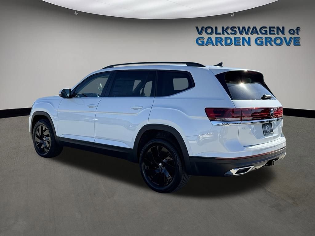 New 2026 Volkswagen Atlas SE image 5