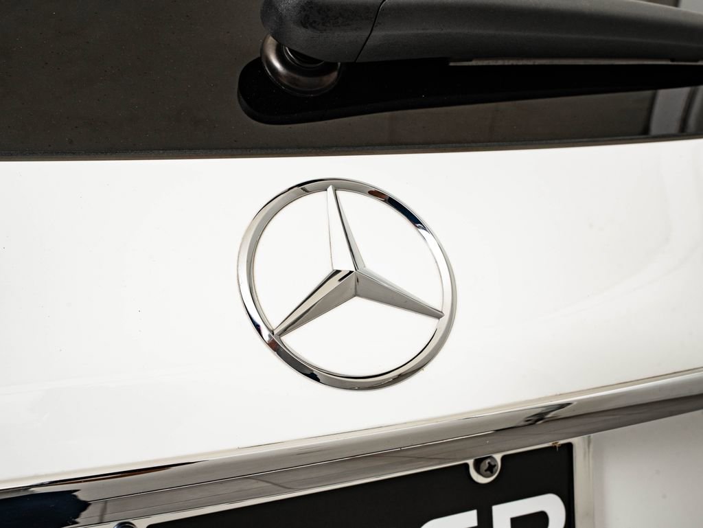 Used 2019 Mercedes-Benz GLC 300 4MATIC image 18