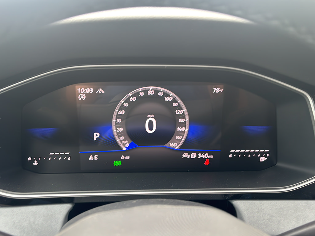 New 2026 Volkswagen Jetta SE FWD image 23