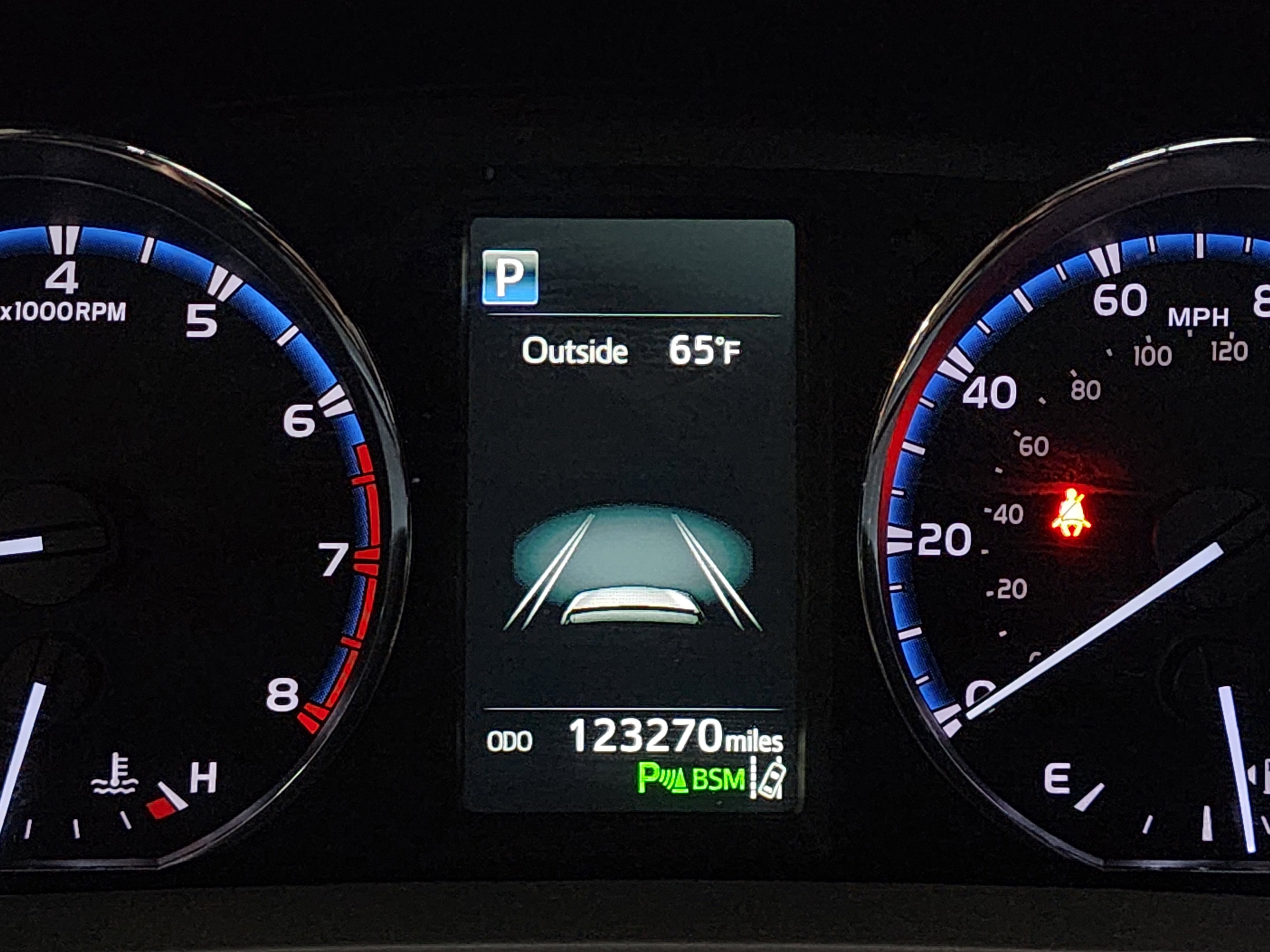 Used 2016 Toyota RAV4 XLE w/ Convenience Package image 23