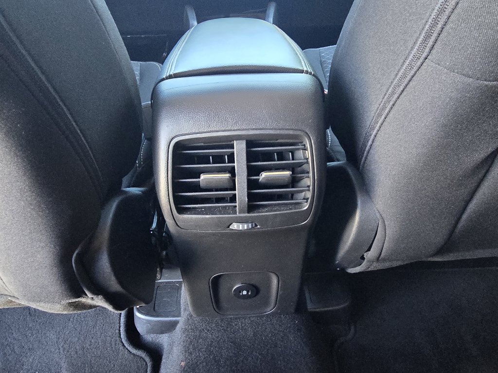 Used 2024 Ford Escape Active w/ Tech Pack #1 AWD/4WD image 30