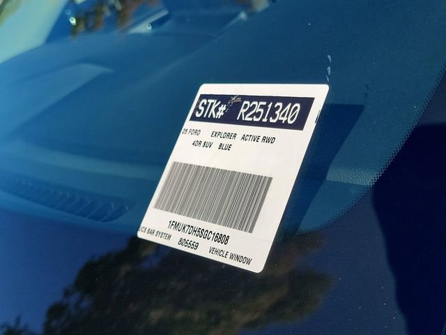 Used 2025 Ford Explorer Active w/ Active Comfort Package RWD image 31