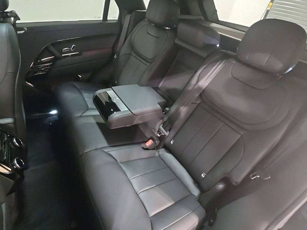 New 2026 Land Rover Range Rover Sport Dynamic SE AWD/4WD image 27