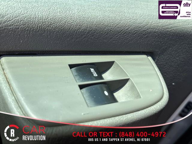 Used 2020 Chevrolet Express 2500 w/ Driver Convenience Package RWD image 30