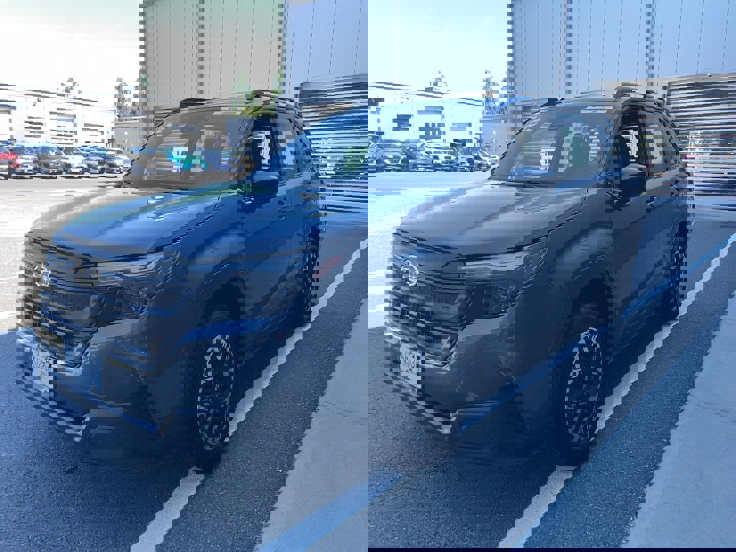 Used 2025 Subaru Forester image 3