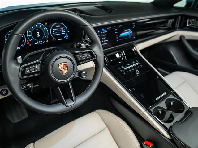 New 2026 Porsche Panamera image 5