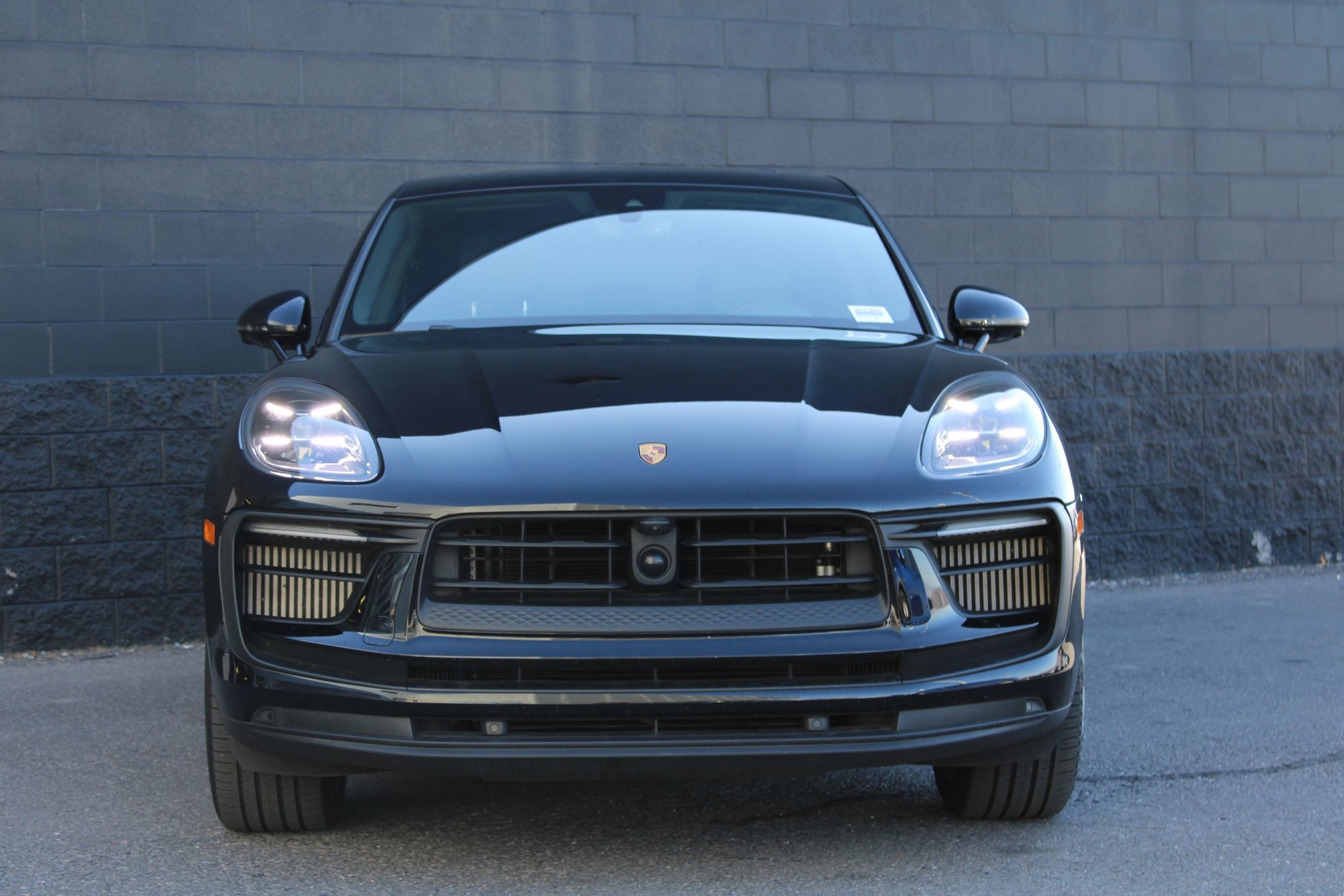 Certified 2023 Porsche Macan S image 7