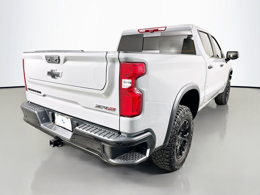 Used 2025 Chevrolet Silverado 1500 ZR2 w/ Technology Package image 5
