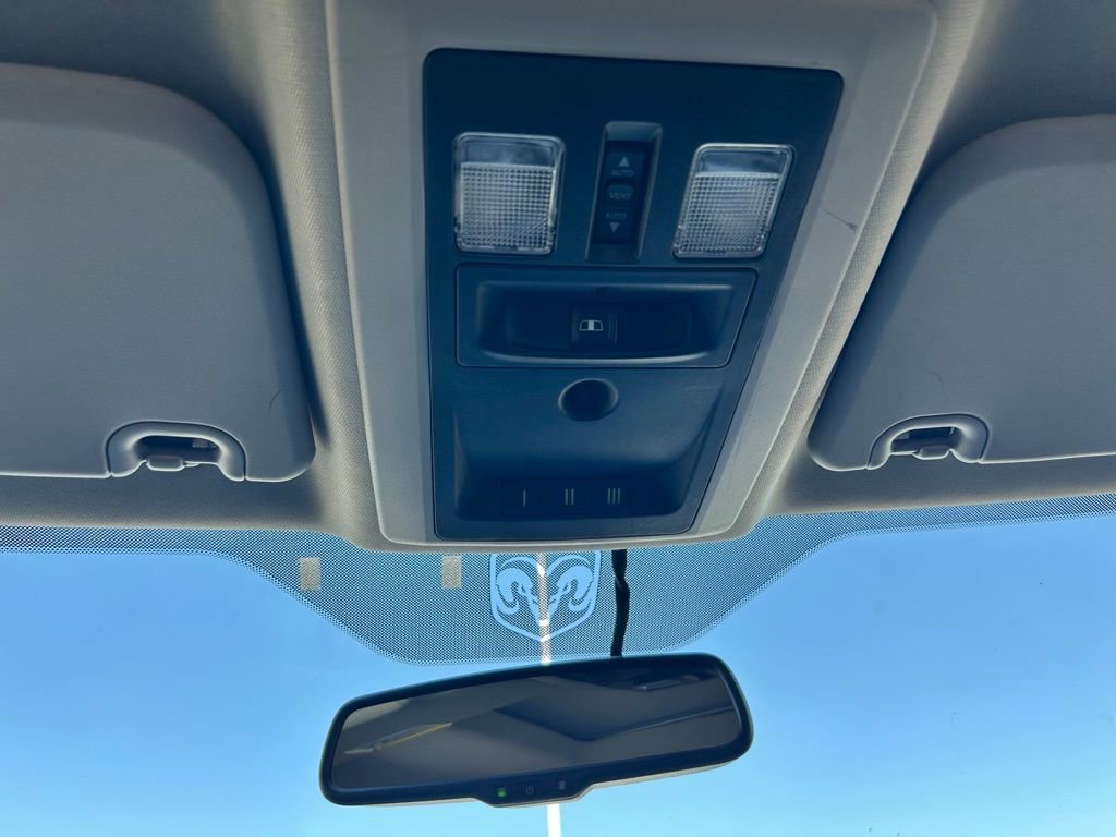 Used 2011 RAM 1500 Sport w/ Sport Premium Group image 27