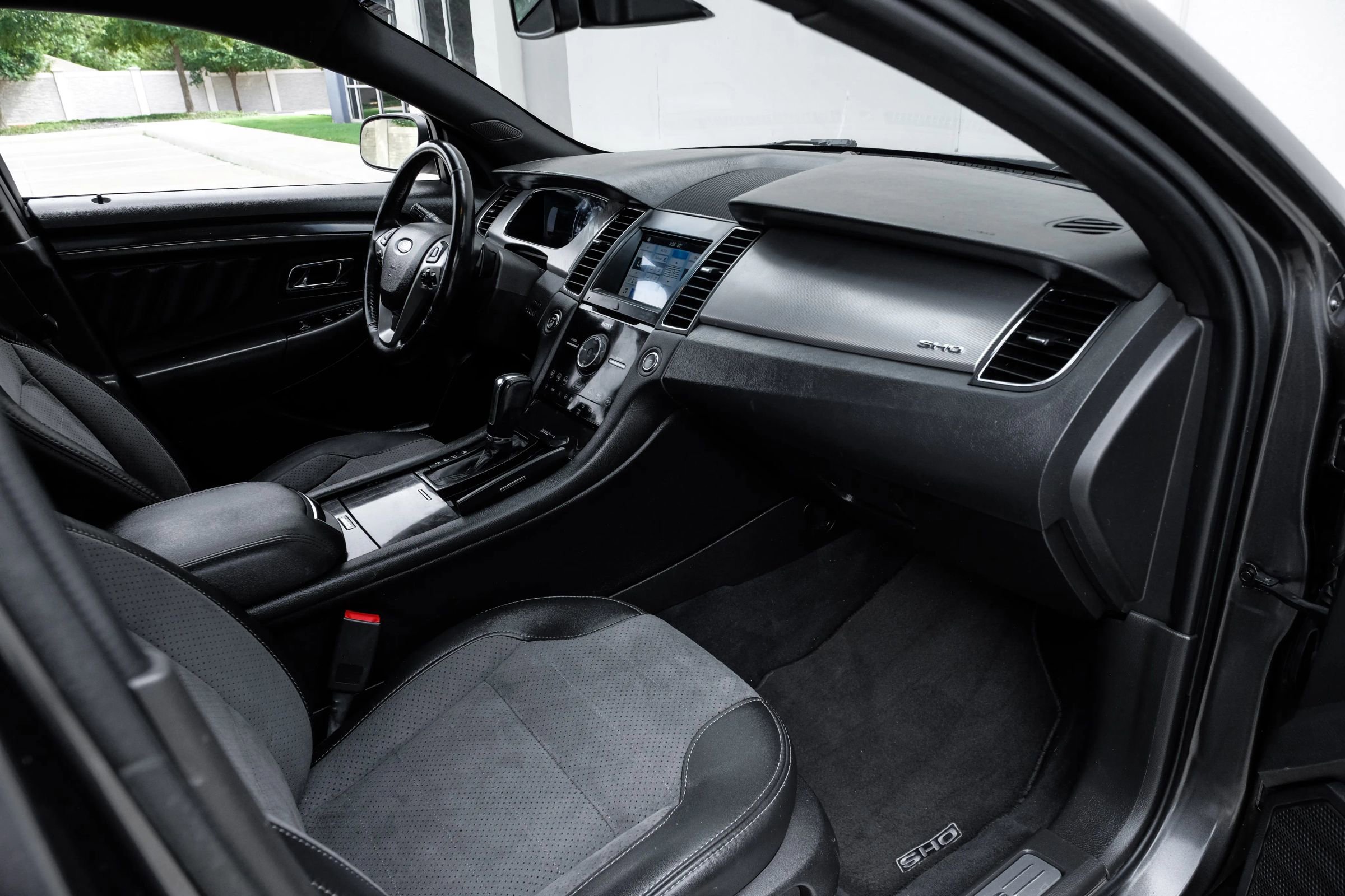 Used 2019 Ford Taurus SHO w/ Driver Assist Package AWD/4WD image 16
