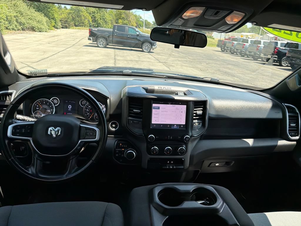 Used 2022 RAM 1500 Big Horn AWD/4WD image 28