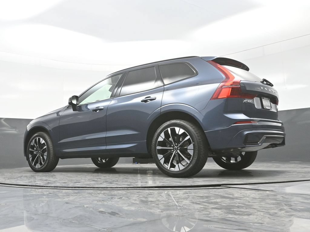 New 2026 Volvo XC60 B5 Plus w/ Climate Package AWD/4WD image 29