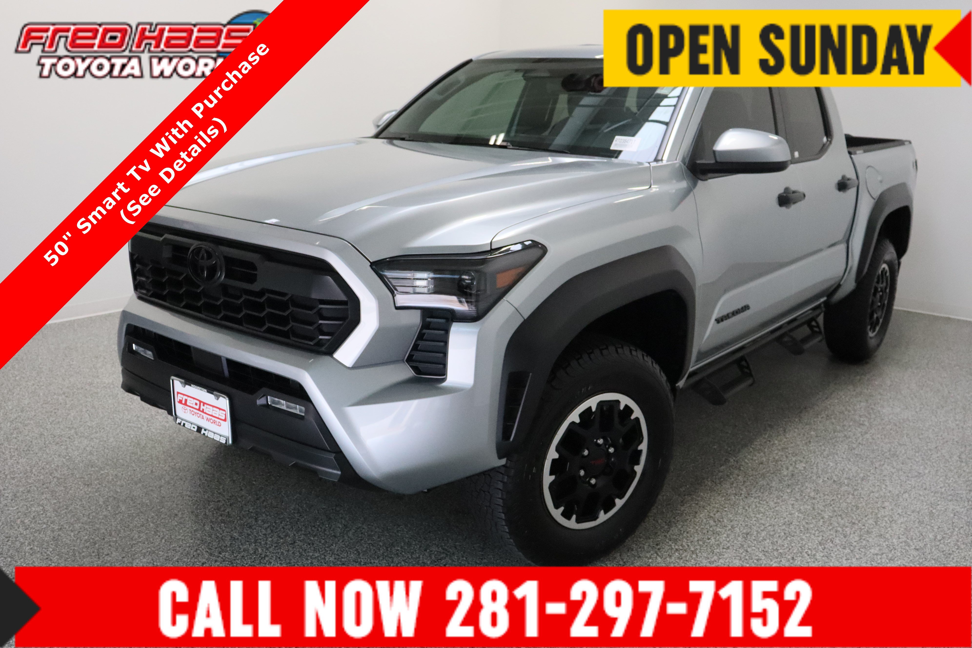 Used 2024 Toyota Tacoma TRD Off-Road AWD/4WD image 1