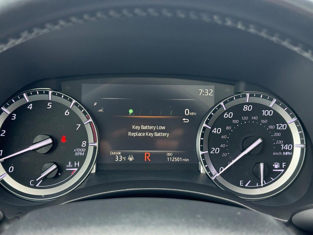 Used 2022 Toyota Highlander XLE image 24