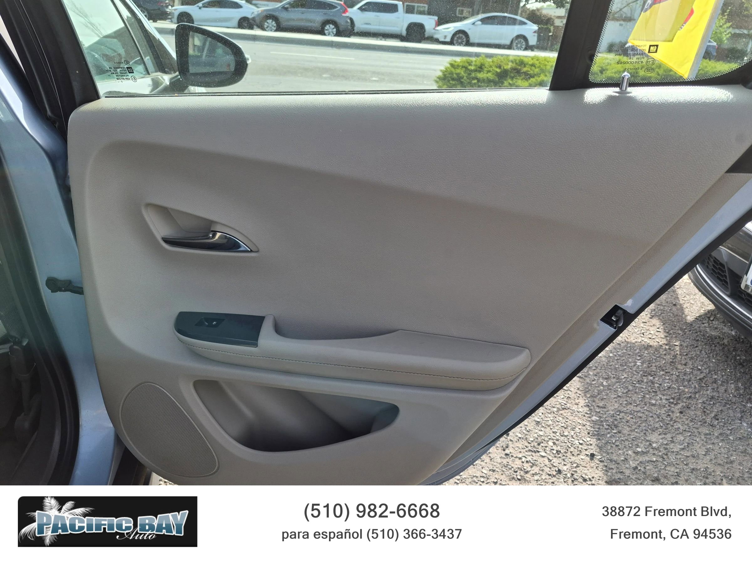 Used 2013 Chevrolet Volt Premium w/ Premium Trim Package image 16