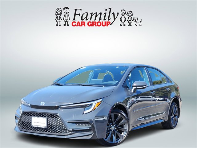 Used 2025 Toyota Corolla SE
