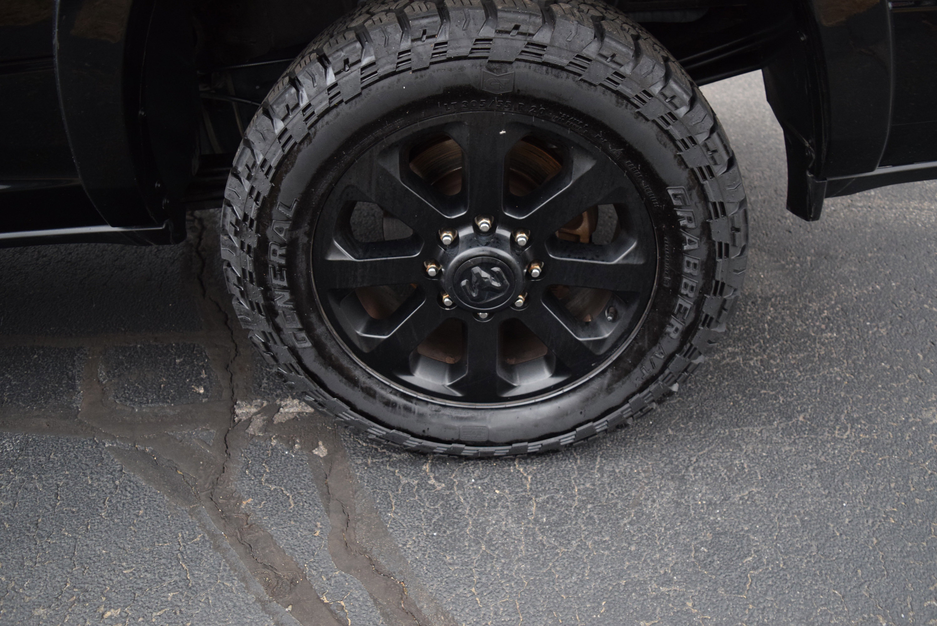 Used 2020 RAM 3500 Limited image 7