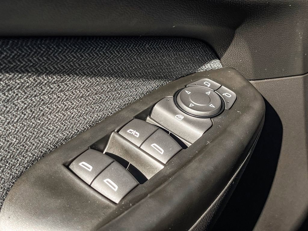 Used 2024 Chevrolet TrailBlazer LT image 39