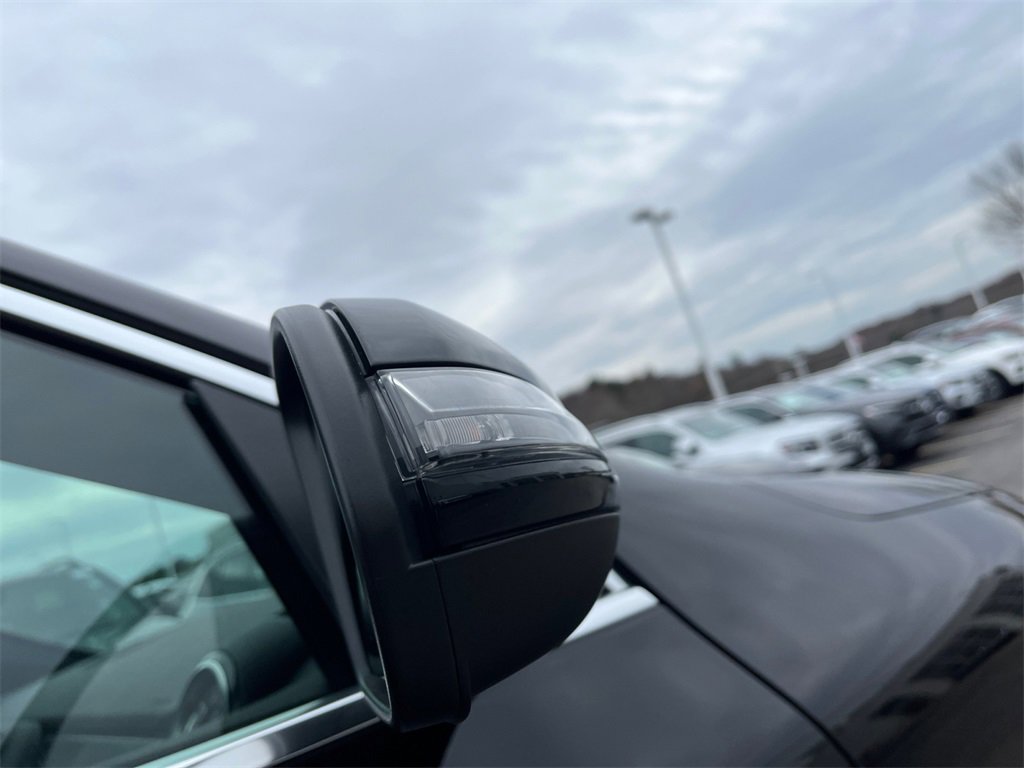 Certified 2025 Mercedes-Benz GLA 250 4MATIC image 19