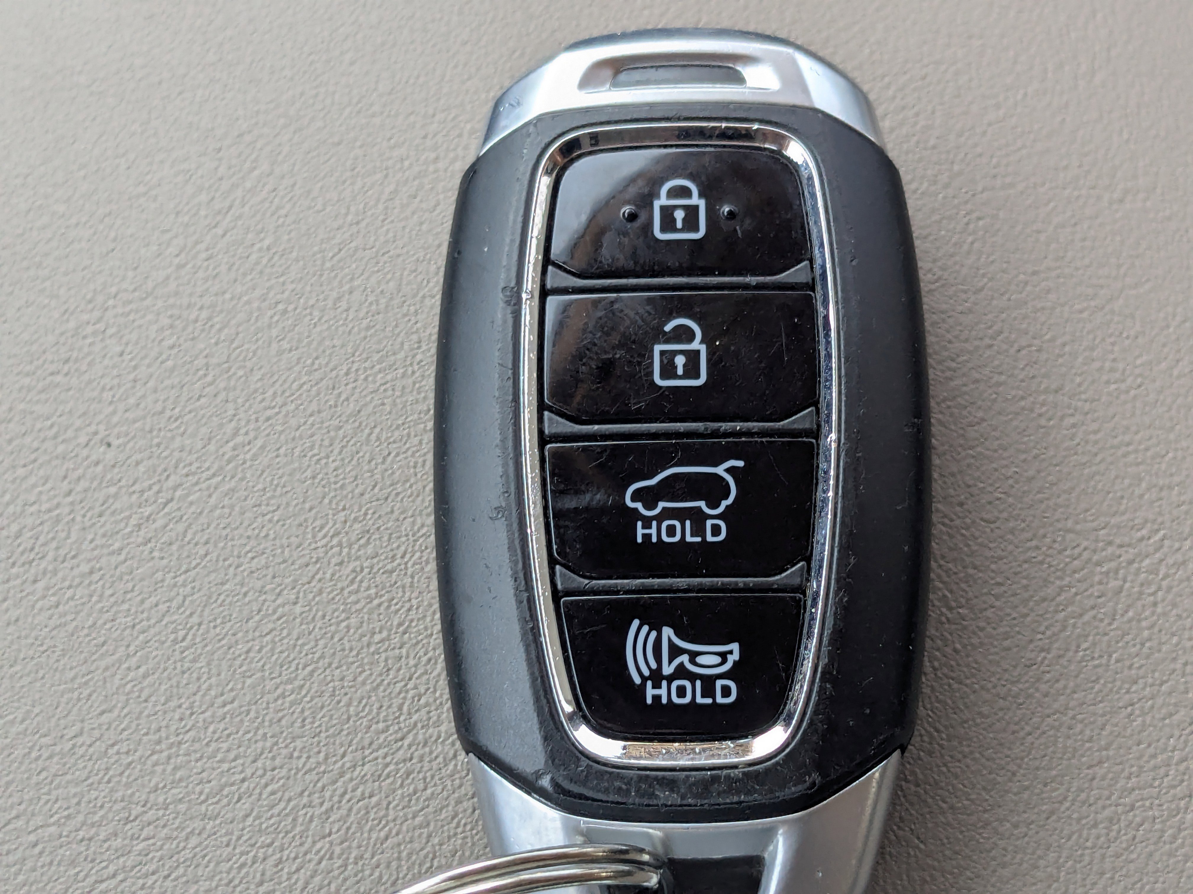 Used 2019 Hyundai Santa Fe SEL FWD image 38