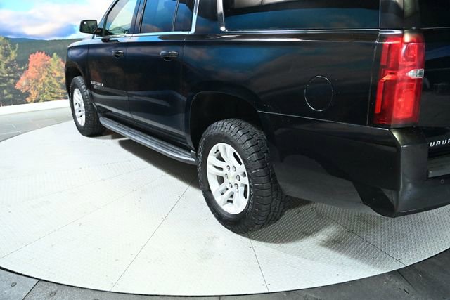 Used 2018 Chevrolet Suburban LT image 7