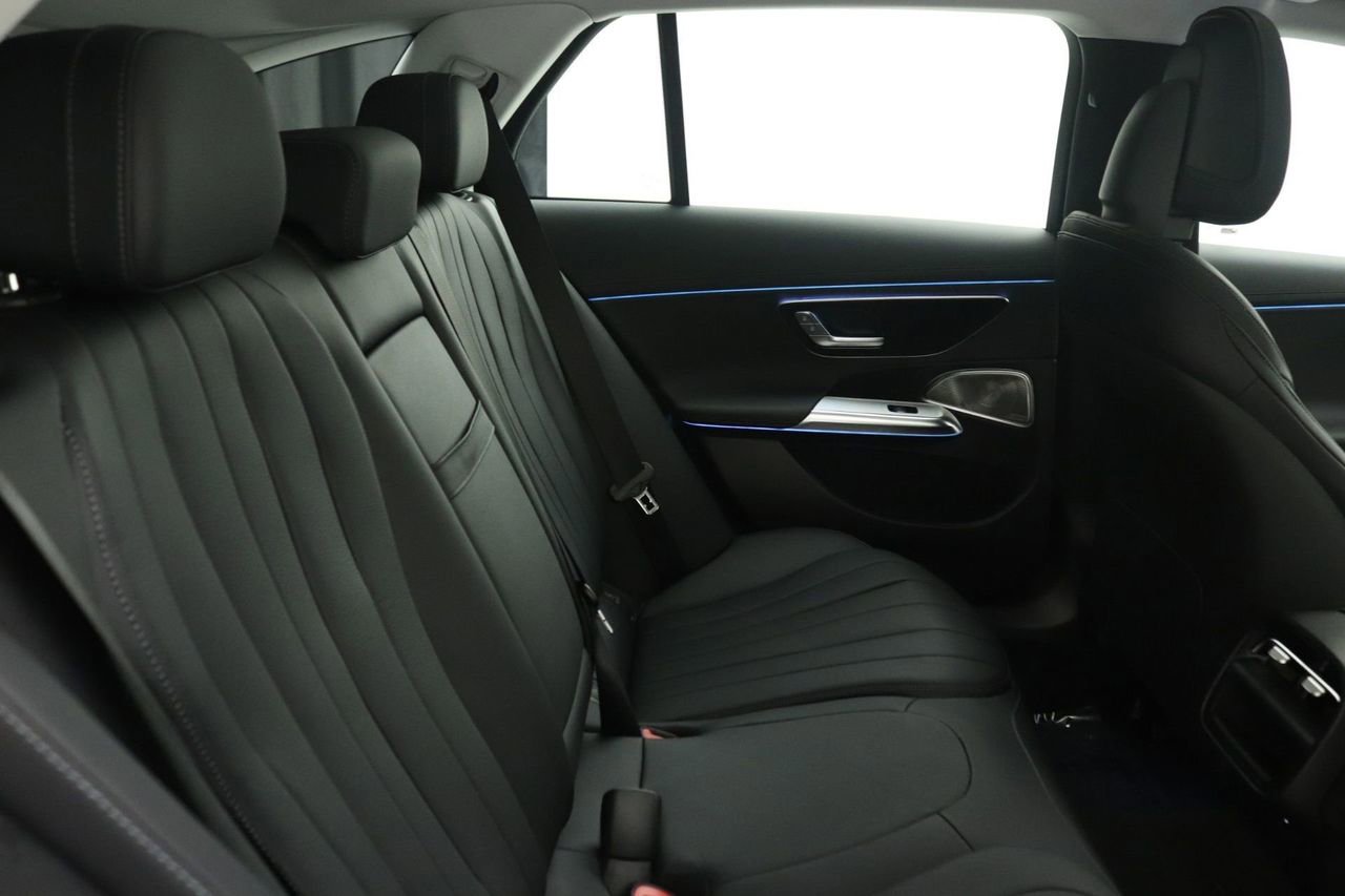 New 2025 Mercedes-Benz E 450 4MATIC All-Terrain Wagon image 10