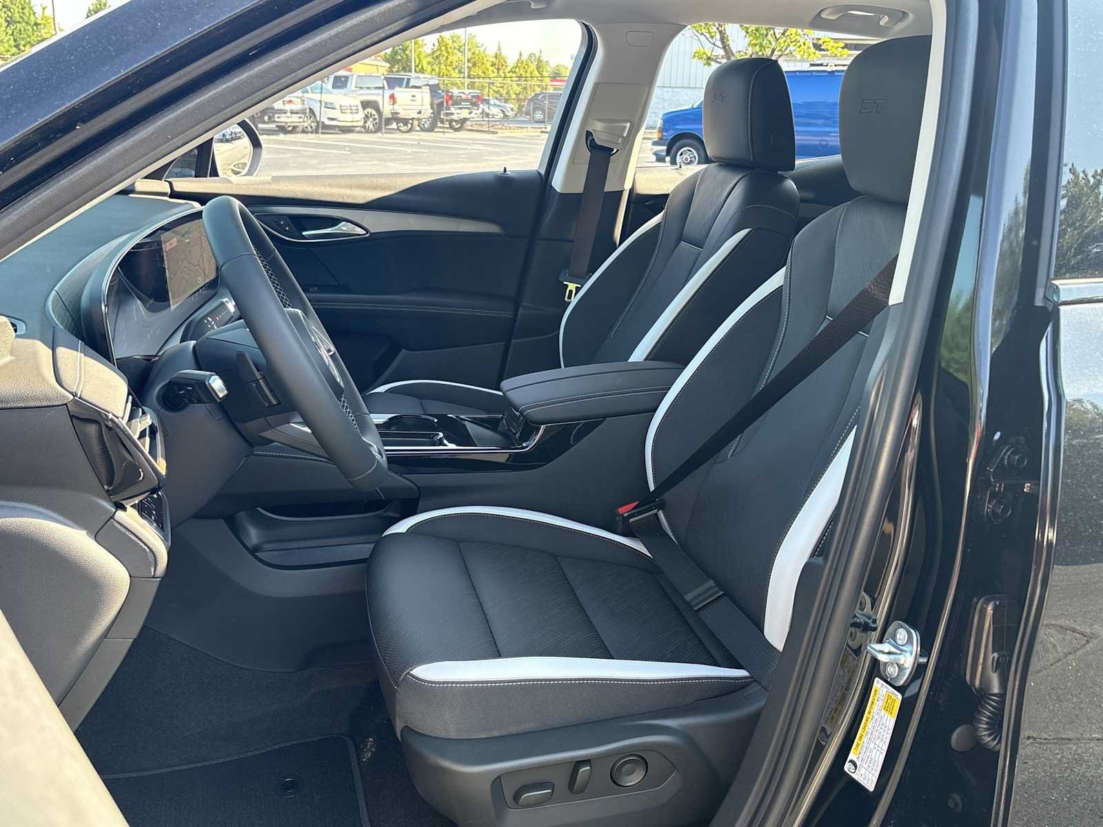 New 2026 Buick Envision Sport Touring AWD/4WD image 17
