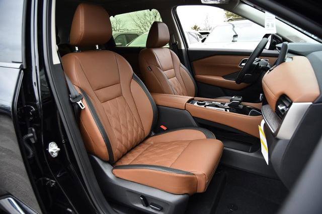 New 2026 Nissan Rogue Platinum image 24